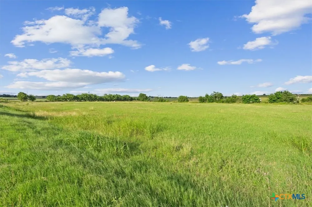 1700 CR 322 Bartlett, TX 76511