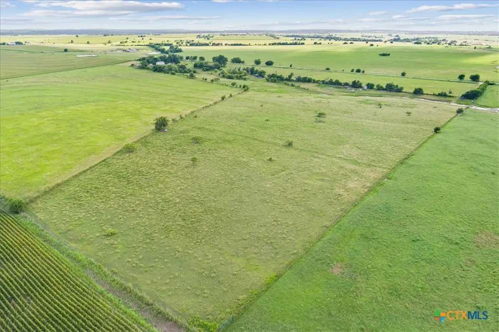 1700 CR 322 Bartlett, TX 76511