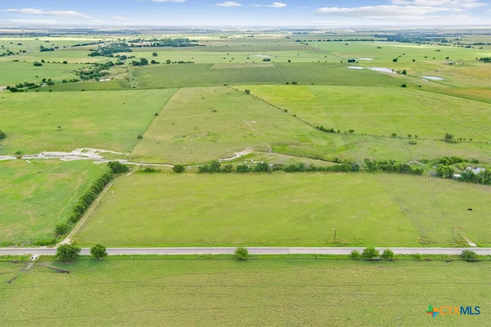 1700 CR 322 Bartlett, TX 76511