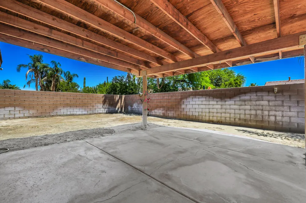 47820 Calle Zafiro Indio, CA 92201