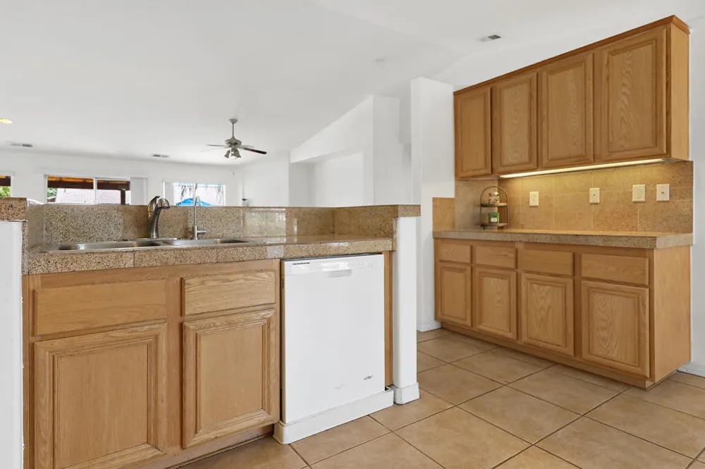 47820 Calle Zafiro Indio, CA 92201