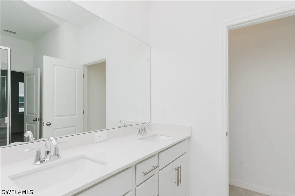 WHITE PEARL ROAD Punta Gorda, FL 33982