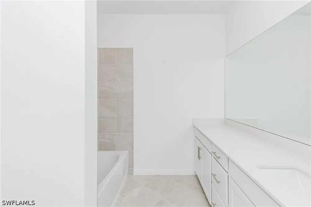 WHITE PEARL ROAD Punta Gorda, FL 33982