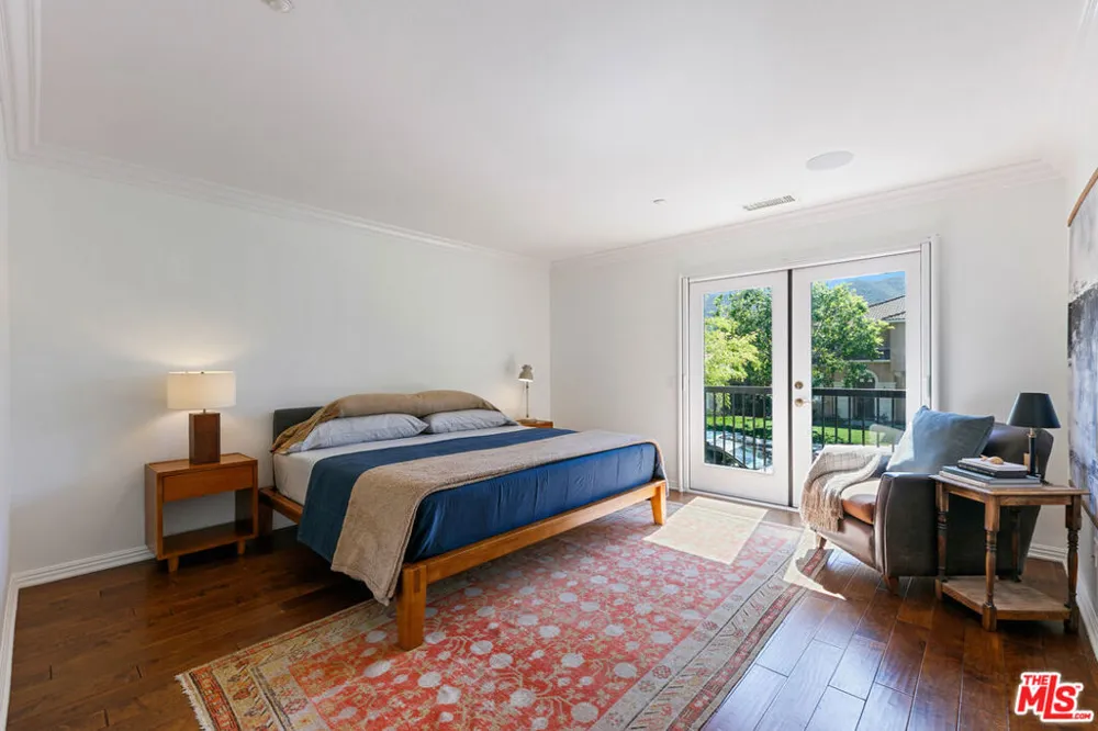 1572 Silver Shadow Drive Newbury Park, CA 91320