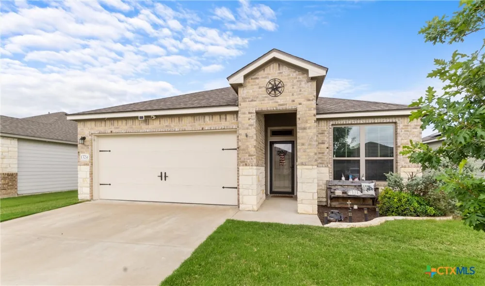 1324 Lakeway Crossing Drive Temple, TX 76502