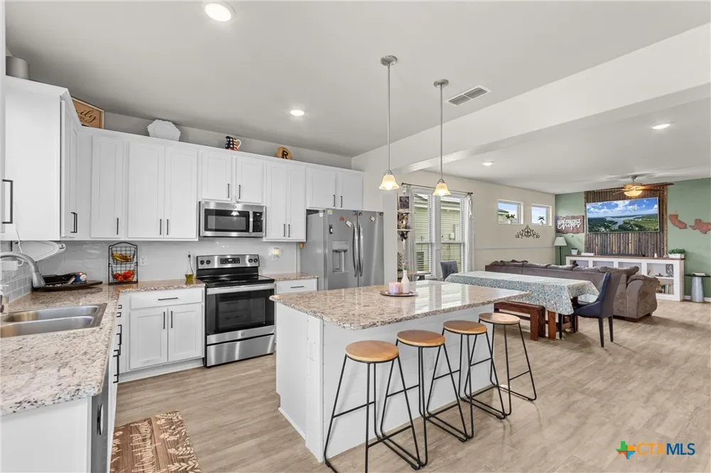 1324 Lakeway Crossing Drive Temple, TX 76502