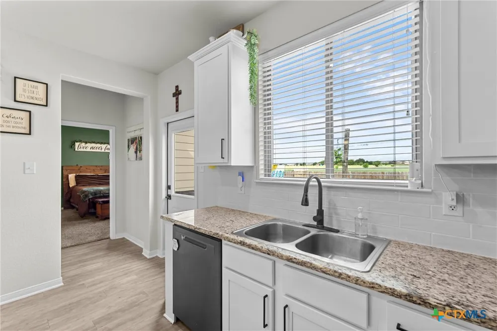 1324 Lakeway Crossing Drive Temple, TX 76502