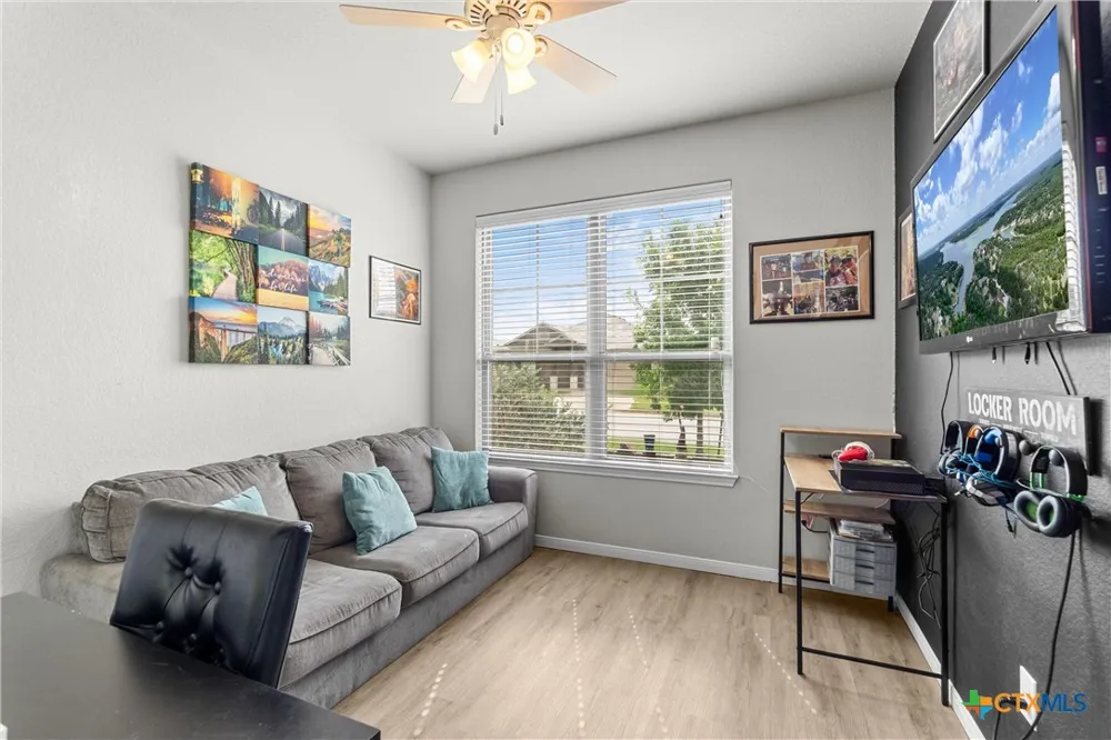 1324 Lakeway Crossing Drive Temple, TX 76502