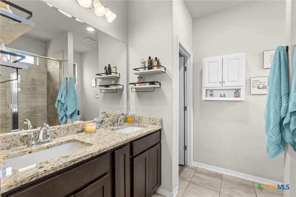 1324 Lakeway Crossing Drive Temple, TX 76502