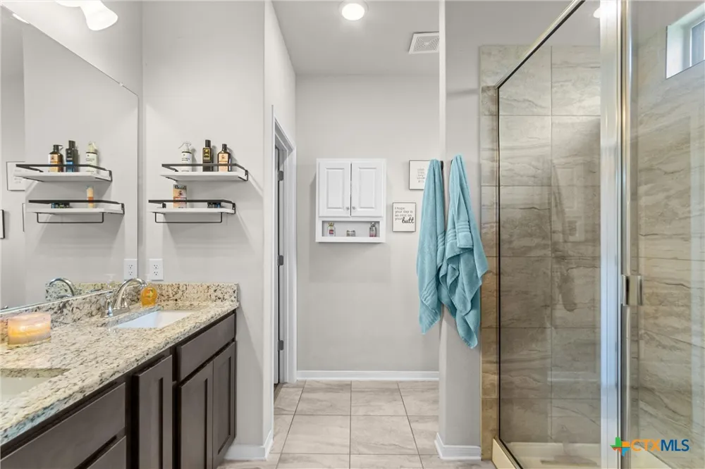 1324 Lakeway Crossing Drive Temple, TX 76502
