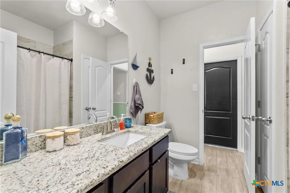 1324 Lakeway Crossing Drive Temple, TX 76502