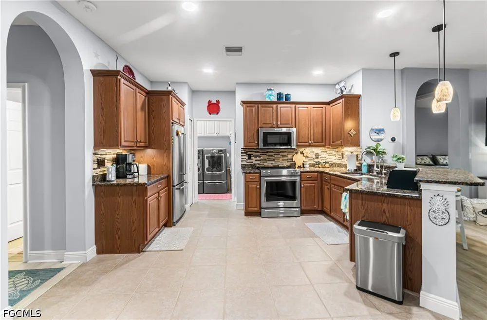 Camarelle Circle Fort Myers, FL 33913