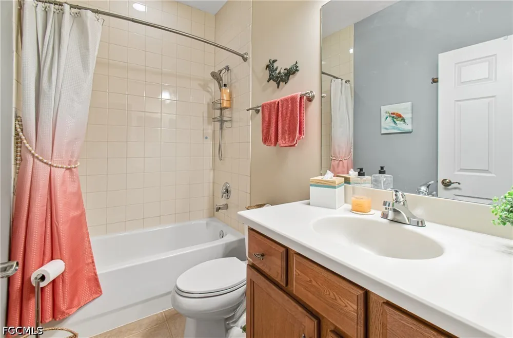 Camarelle Circle Fort Myers, FL 33913