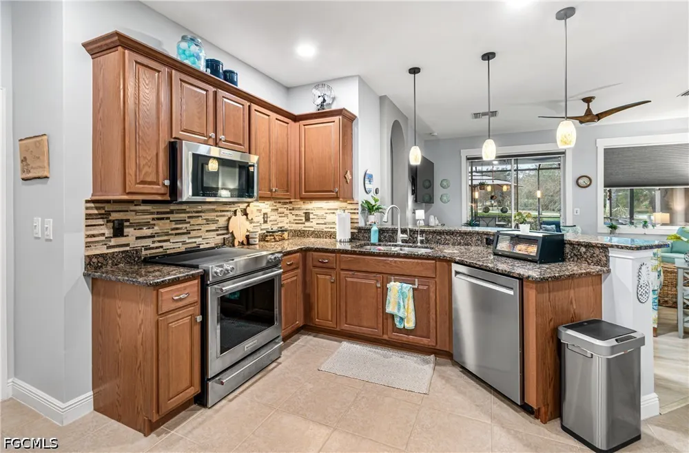 Camarelle Circle Fort Myers, FL 33913