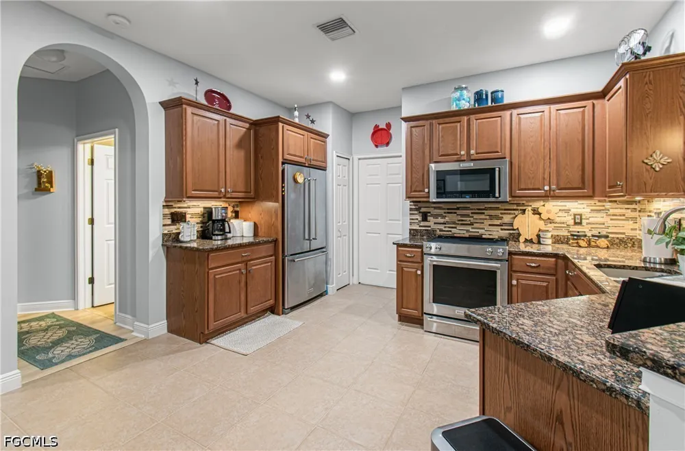 Camarelle Circle Fort Myers, FL 33913
