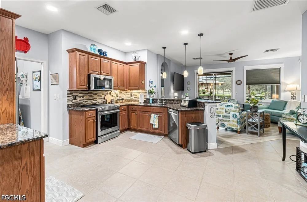 Camarelle Circle Fort Myers, FL 33913