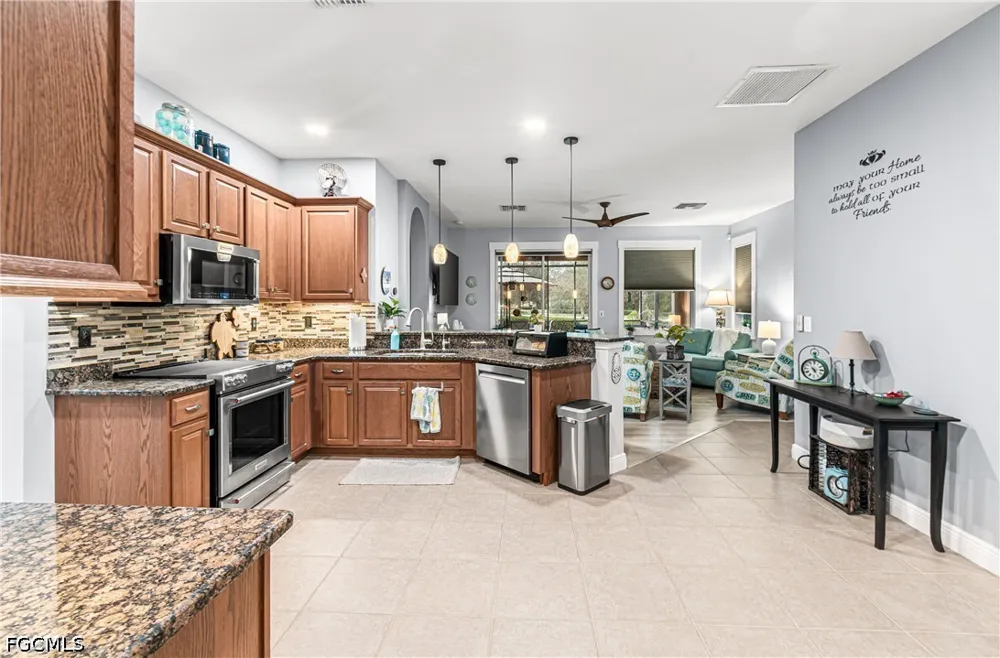 Camarelle Circle Fort Myers, FL 33913