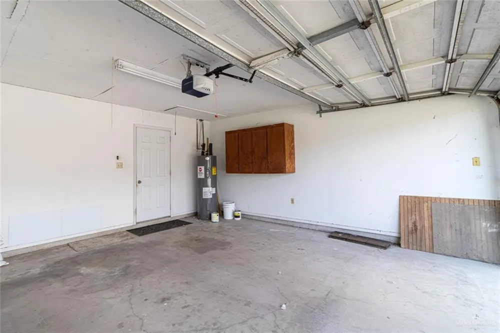 2704 Ashley Court Pharr, TX 78577