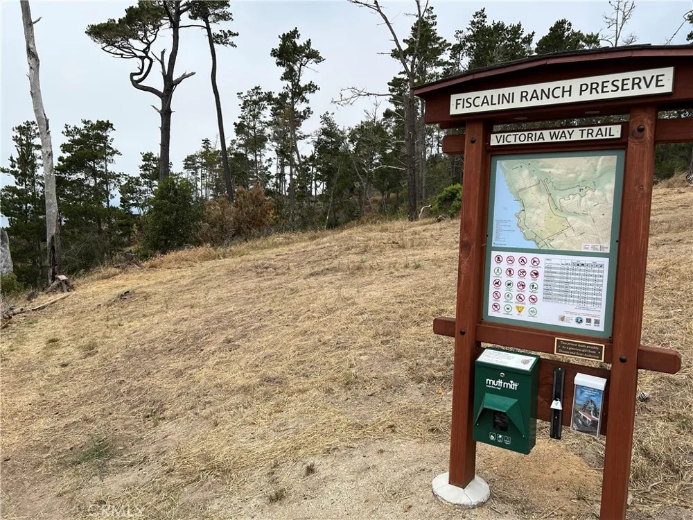 Victoria Way Cambria, CA 93428