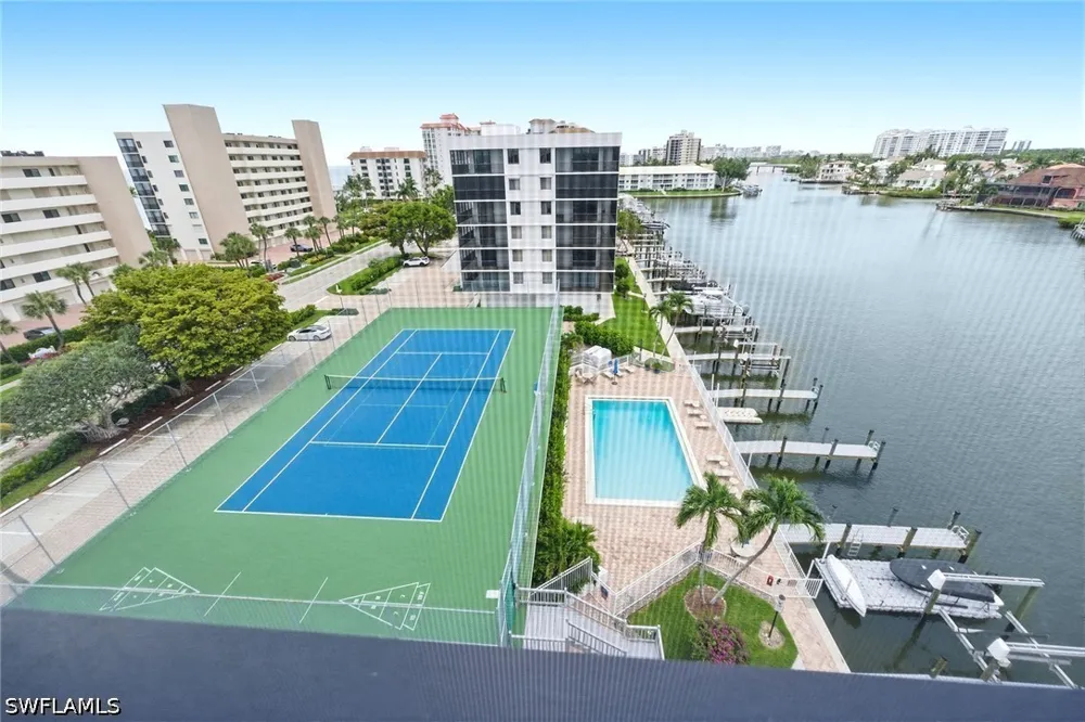 Gulf Shore Drive #161 Naples, FL 34108