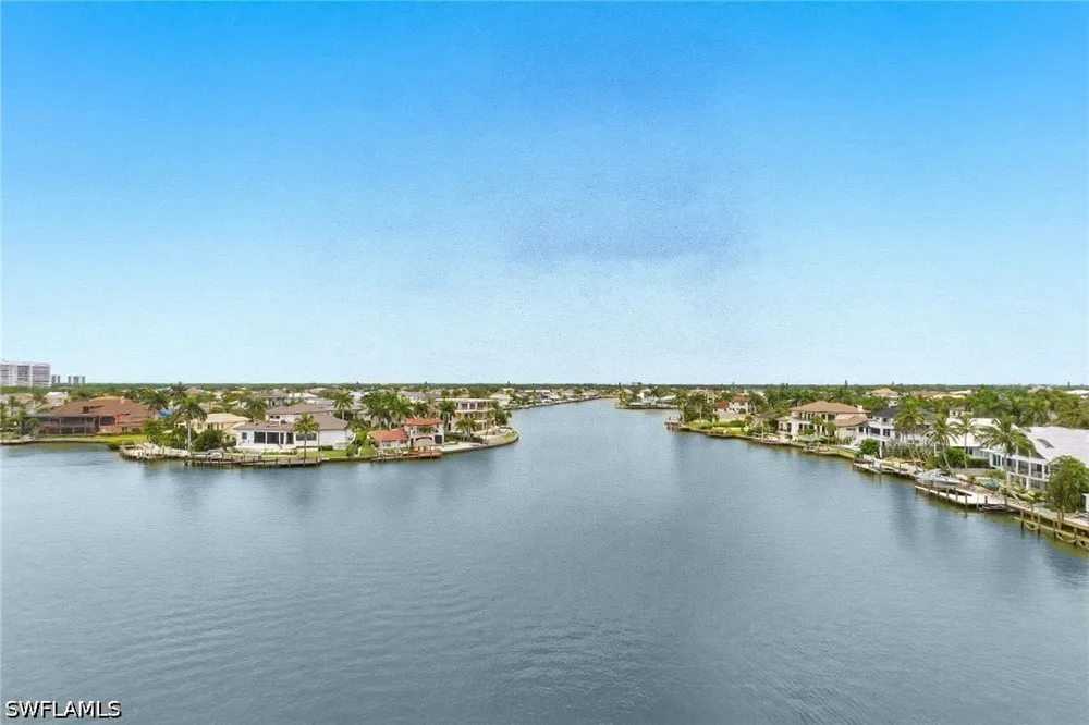 Gulf Shore Drive #161 Naples, FL 34108