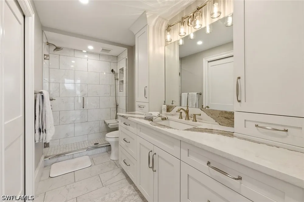 Gulf Shore Drive #161 Naples, FL 34108