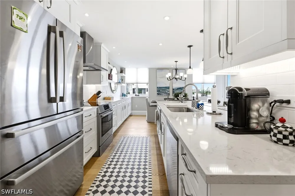 Gulf Shore Drive #161 Naples, FL 34108