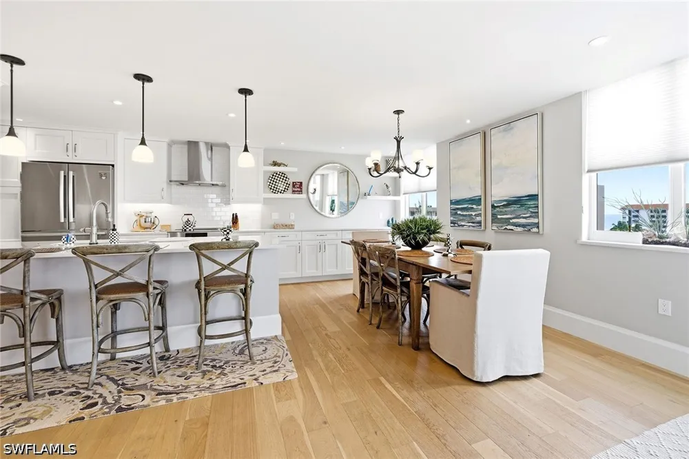 Gulf Shore Drive #161 Naples, FL 34108