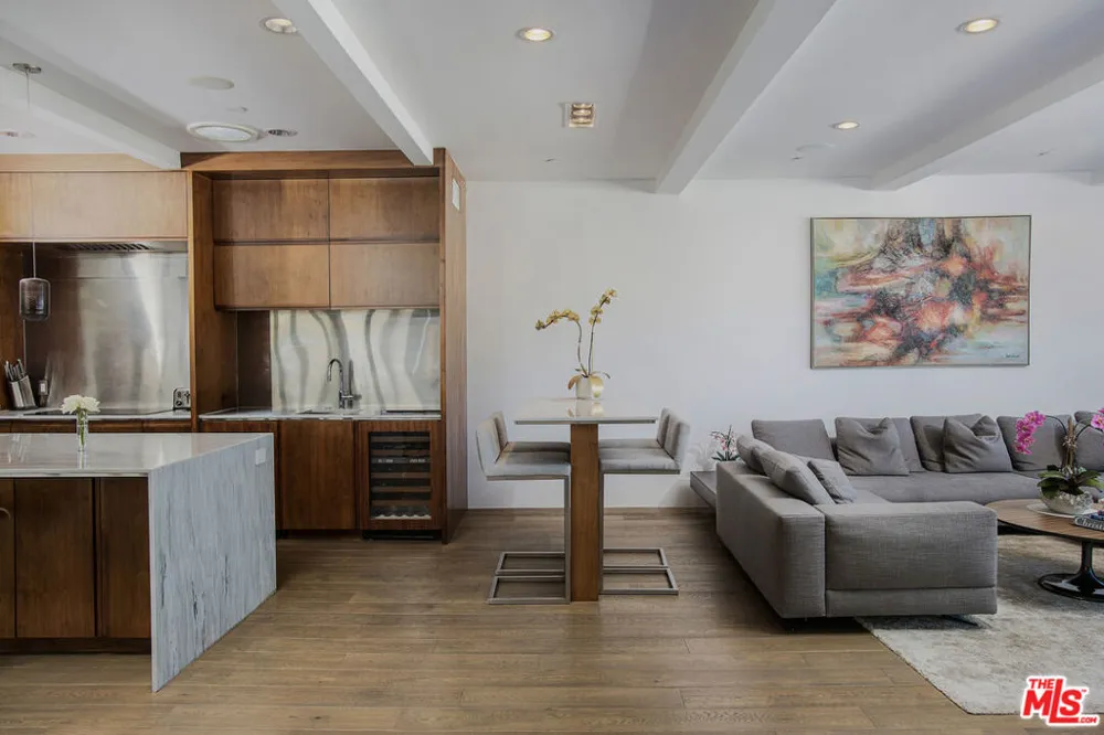 2105 E Balboa Boulevard Newport Beach, CA 92661
