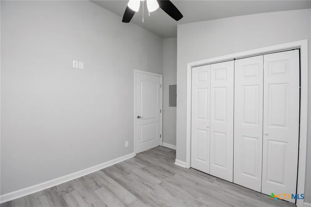 90 Bluefish Lane Palacios, TX 77465