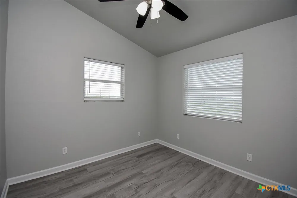 90 Bluefish Lane Palacios, TX 77465