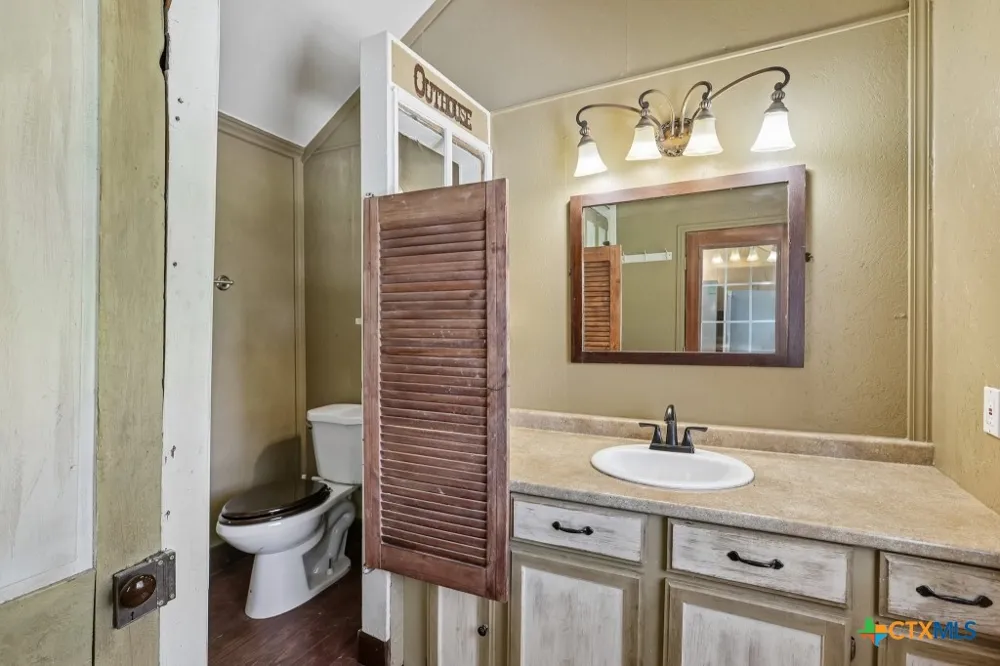 117 Main Street Paige, TX 78659