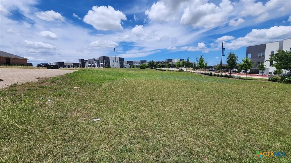 807 S W S Young Drive Killeen, TX 76543
