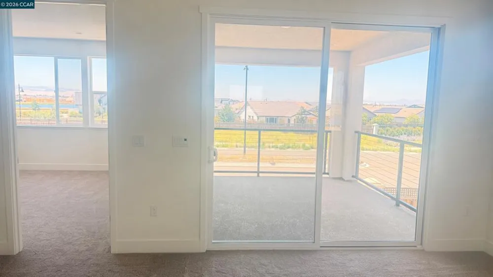 17405 Bushwick Lane Lathrop, CA 95330