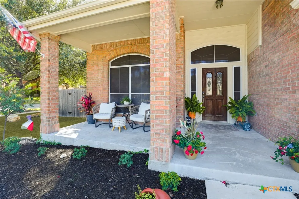 518 Bandera Circle New Braunfels, TX 78130