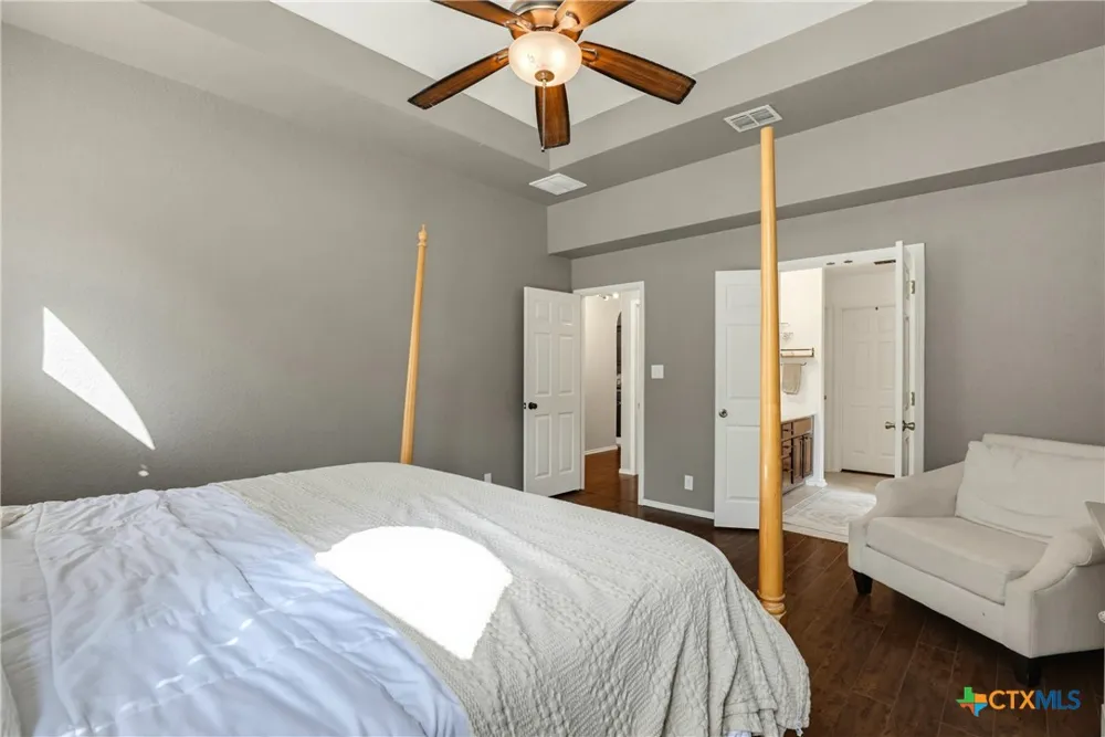 518 Bandera Circle New Braunfels, TX 78130