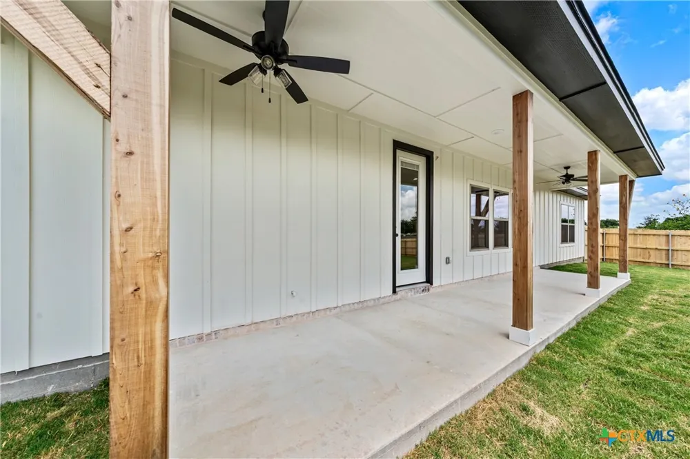 138 Dana Point Road Lorena, TX 76655
