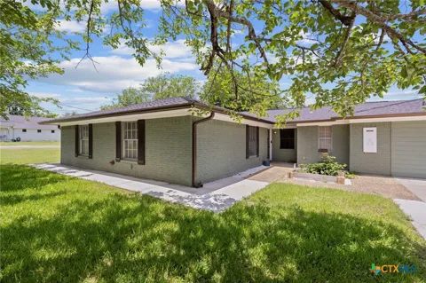 575 W 4th Street