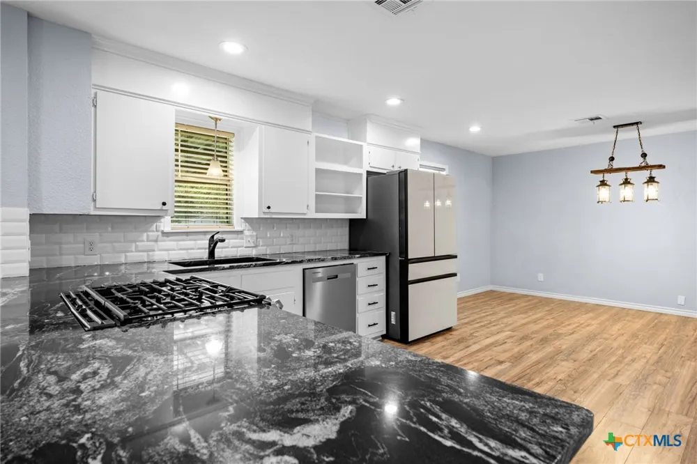 575 W 4th Street Crawford, TX 76638