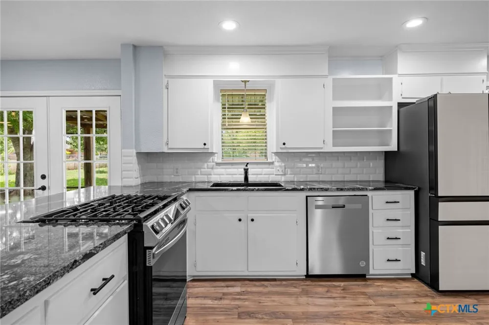 575 W 4th Street Crawford, TX 76638