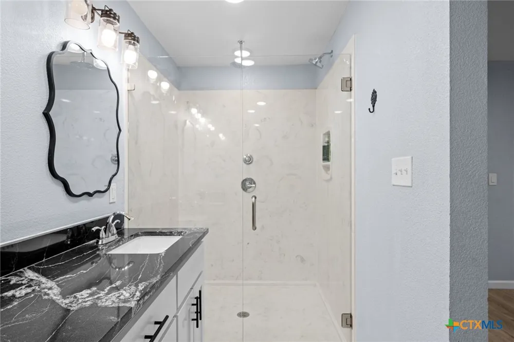 575 W 4th Street Crawford, TX 76638