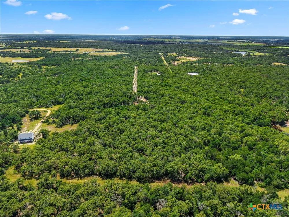 868 County Road 405 Buckholts, TX 76518
