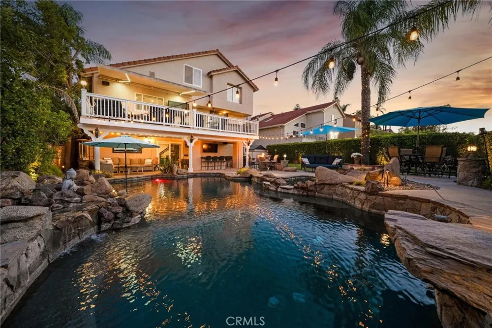 24238 Cary Court Newhall, CA 91321