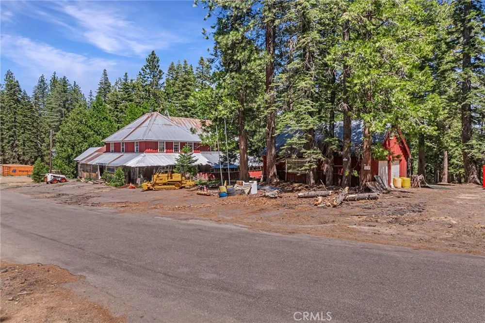 18727 Skyway Stirling City, CA 95978