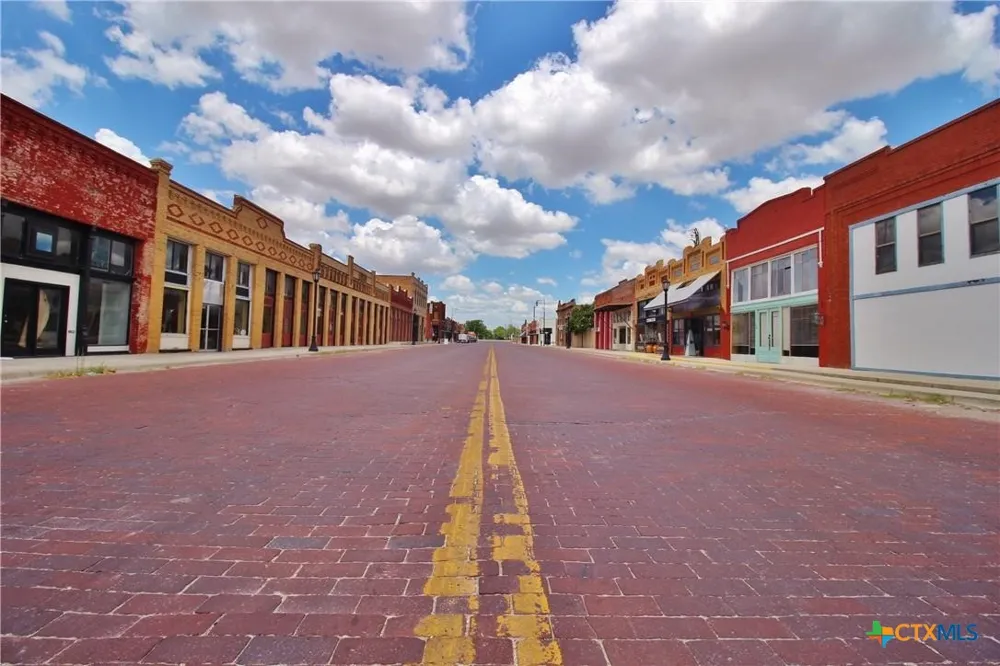 E Jackson, Elm, Aisne, and Brook Street Bartlett, TX 76511