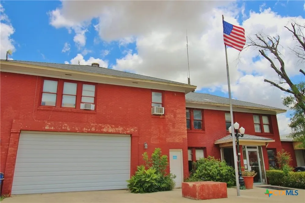 E Jackson, Elm, Aisne, and Brook Street Bartlett, TX 76511