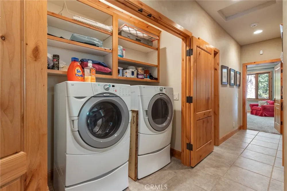 95 Manor Dr Lake Almanor, CA 96137