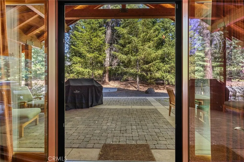 95 Manor Dr Lake Almanor, CA 96137