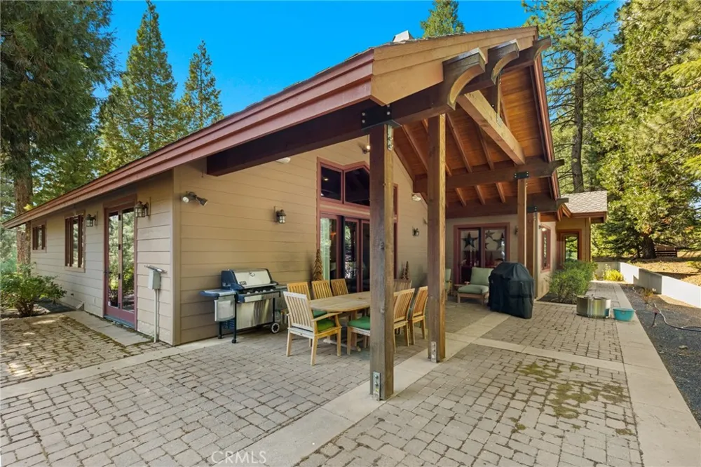 95 Manor Dr Lake Almanor, CA 96137