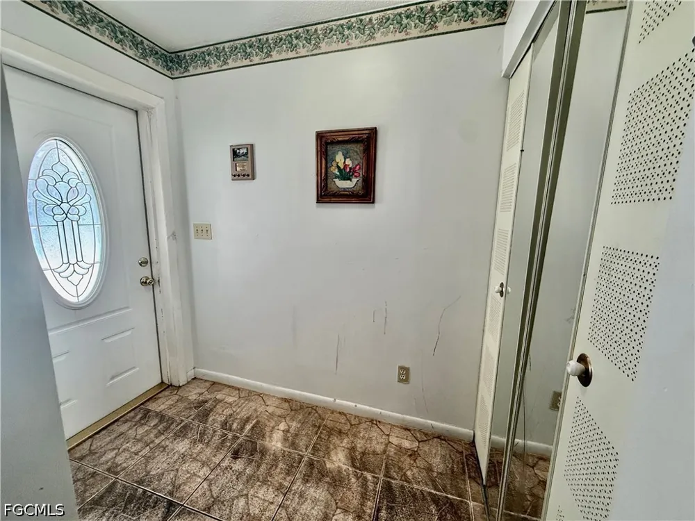 Oaklawn Court Lehigh Acres, FL 33936